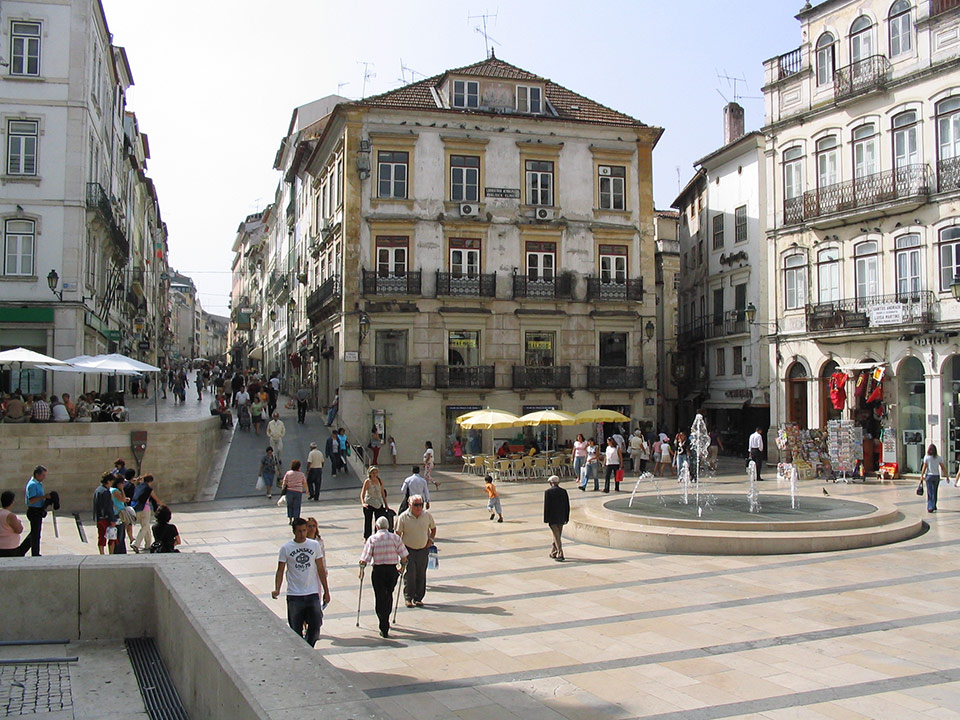 Praça 8 Maio Coimbra 3