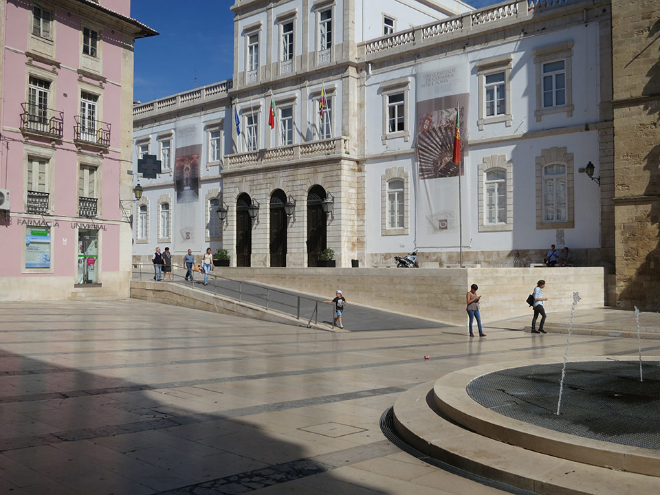 Praça 8 Maio Coimbra 5